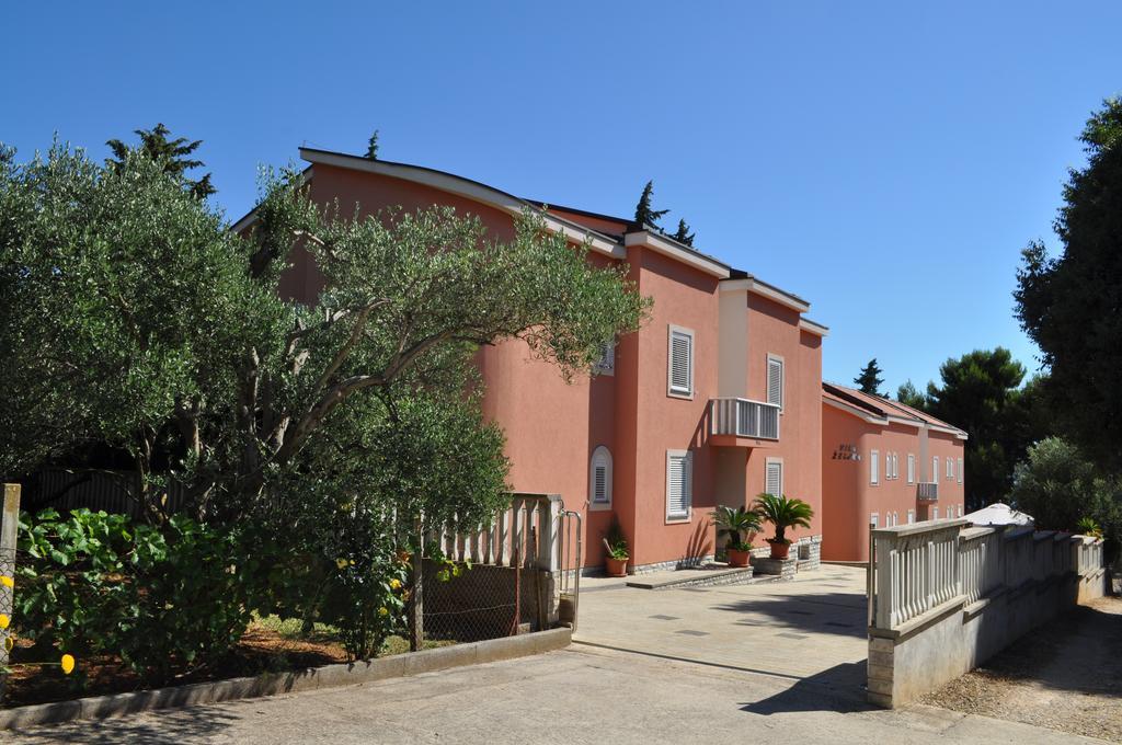 Apartments Sulekic スベティ・フィリップ・イ・ヤコブ エクステリア 写真