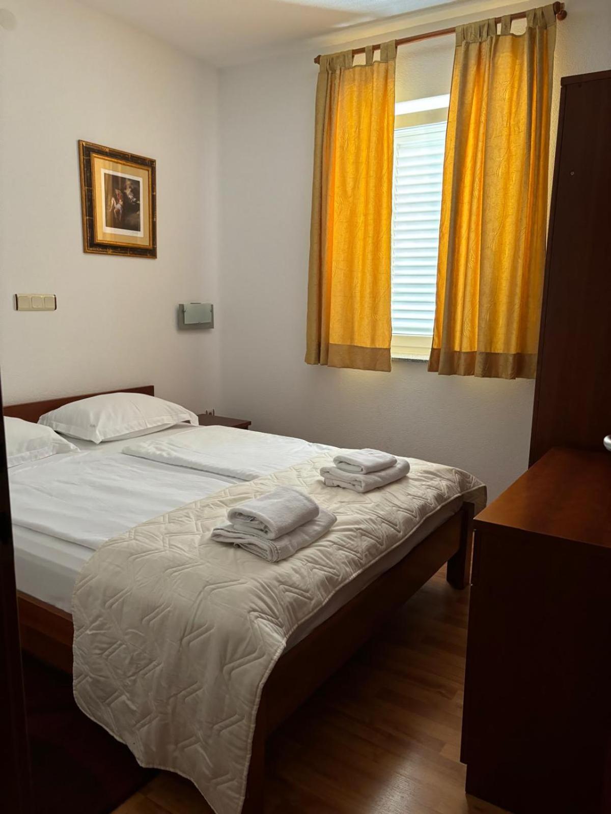 Apartments Sulekic スベティ・フィリップ・イ・ヤコブ エクステリア 写真