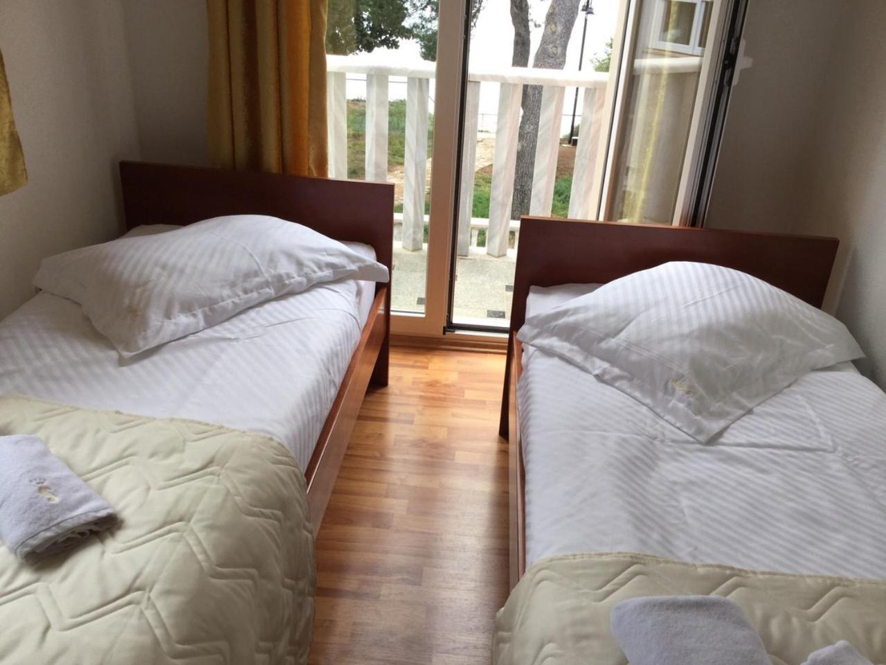 Apartments Sulekic スベティ・フィリップ・イ・ヤコブ エクステリア 写真